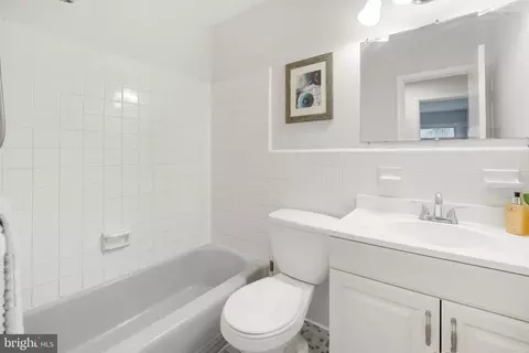 9705 Nassau Ln, Silver Spring, MD 20901 photo 24