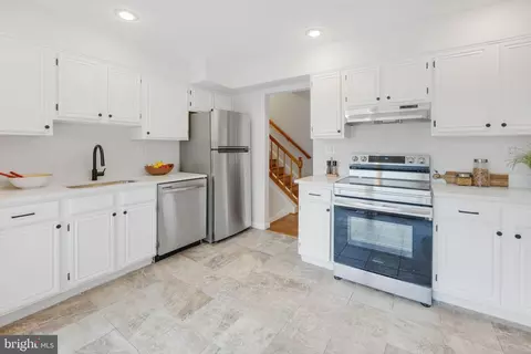 9705 Nassau Ln, Silver Spring, MD 20901 photo 9