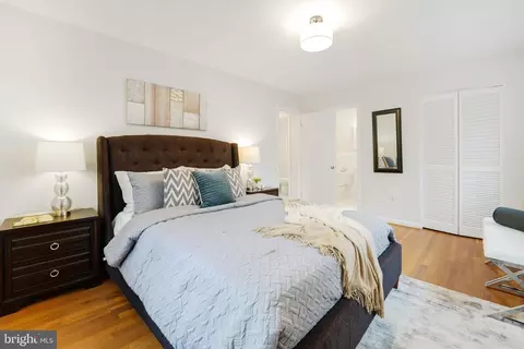 9705 Nassau Ln, Silver Spring, MD 20901 photo 13