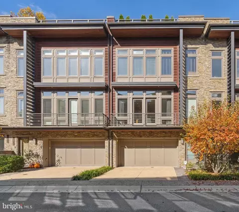 5127 Willet Bridge Rd, Bethesda, MD 20816