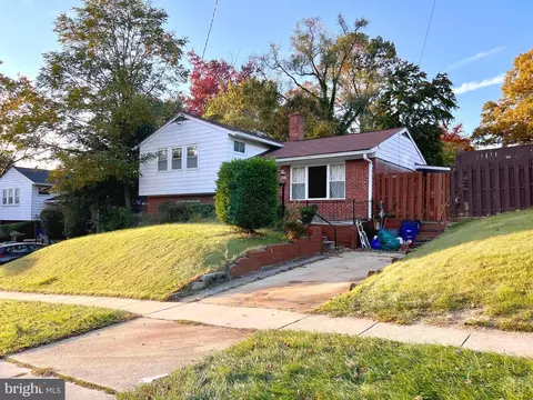 10204 Folk St, Silver Spring, MD 20902 photo 2