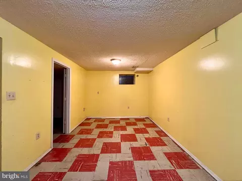 10204 Folk St, Silver Spring, MD 20902 photo 22