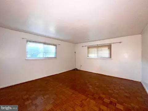 10204 Folk St, Silver Spring, MD 20902 photo 20