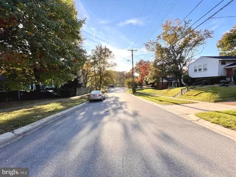 10204 Folk St, Silver Spring, MD 20902 photo 9