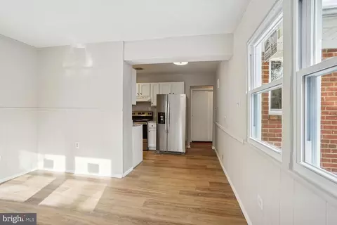 Entry Way - 102 Belton Rd, Silver Spring, MD 20901 photo 1 of 3