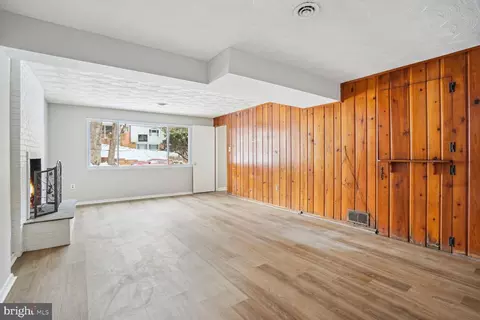 Other - 102 Belton Rd, Silver Spring, MD 20901 photo 4 of 13