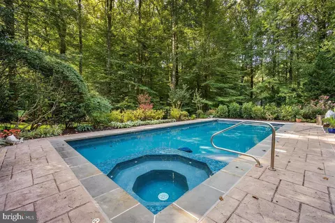 11222 River View Dr, Potomac, MD 20854 photo 80