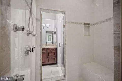 11222 River View Dr, Potomac, MD 20854 photo 26