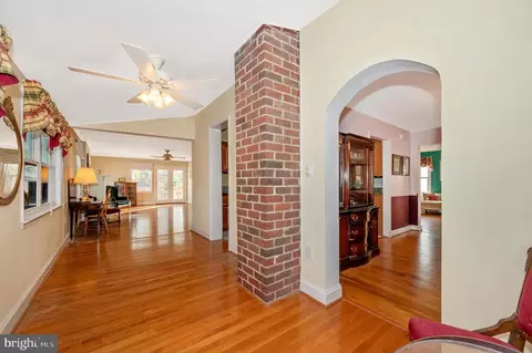 10115 Grant Ave, Silver Spring, MD 20910 photo 14