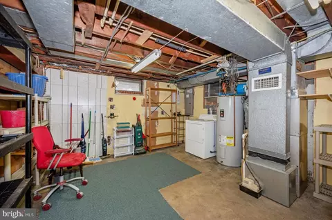 10115 Grant Ave, Silver Spring, MD 20910 photo 32