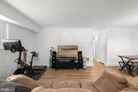 3340 Hewitt Ave #4-1-B, Silver Spring, MD 20906 photo 8