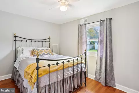 19500 Wootton Ave, Poolesville, MD 20837 photo 41