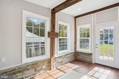 19500 Wootton Ave, Poolesville, MD 20837 photo 32