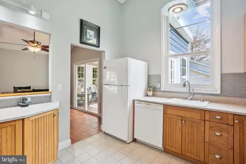 19500 Wootton Ave, Poolesville, MD 20837 photo 27