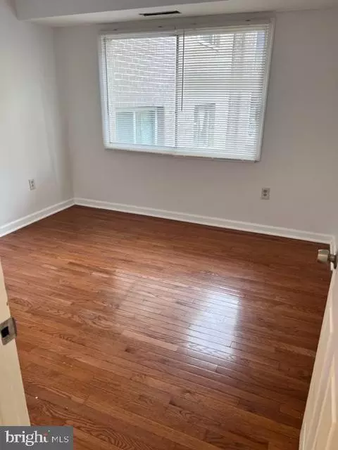 3852 Bel Pre Rd #9, Silver Spring, MD 20906 photo 7
