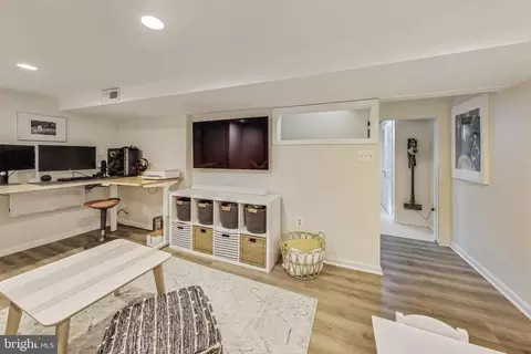 9913 Tenbrook Dr, Silver Spring, MD 20901 photo 25
