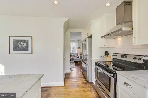 9913 Tenbrook Dr, Silver Spring, MD 20901 photo 12