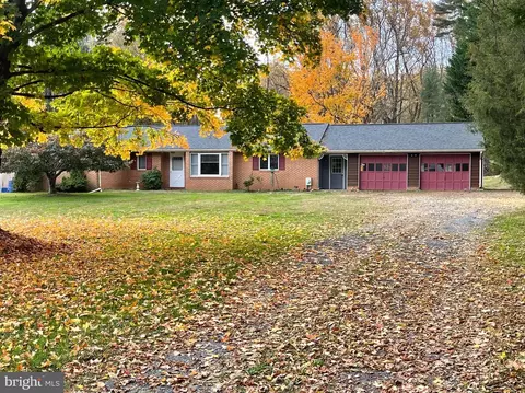 10800 Rock Run Dr, Potomac, MD 20854