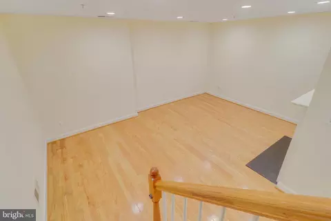 8517 Cameron St, Silver Spring, MD 20910 photo 15