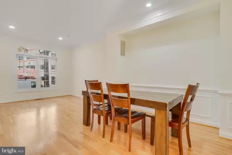 8517 Cameron St, Silver Spring, MD 20910 photo 11