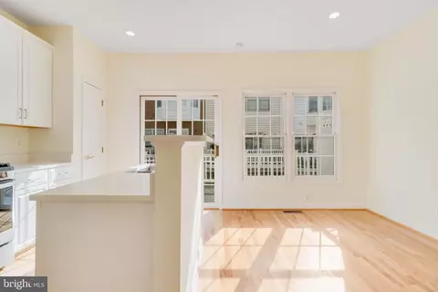 8517 Cameron St, Silver Spring, MD 20910 photo 8
