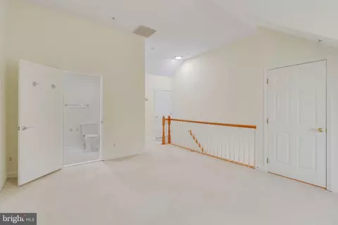 8517 Cameron St, Silver Spring, MD 20910 photo 27