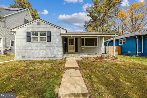 4003 Decatur Ave, Kensington, MD 20895