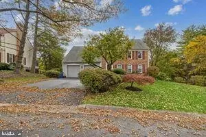 20321 Pleasant Ridge Dr, Montgomery Village, MD 20886