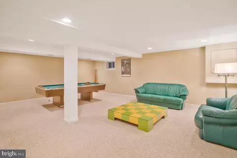 10107 Devere Ct, Silver Spring, MD 20903 photo 34