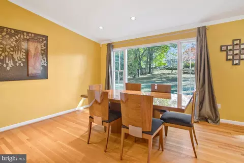 10107 Devere Ct, Silver Spring, MD 20903 photo 10