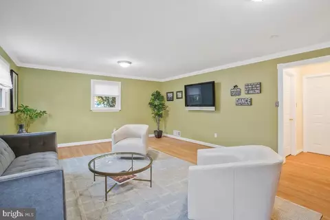 10107 Devere Ct, Silver Spring, MD 20903 photo 28