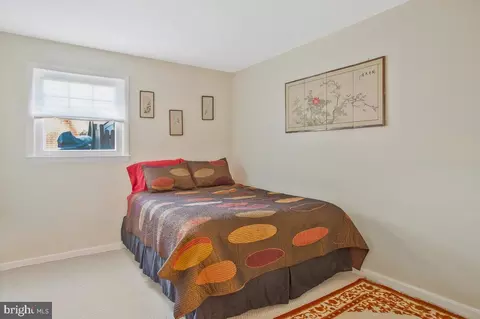10107 Devere Ct, Silver Spring, MD 20903 photo 29