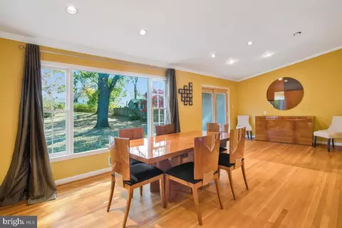 10107 Devere Ct, Silver Spring, MD 20903 photo 11