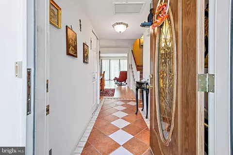 3621 Gleneagles Dr #1-E, Silver Spring, MD 20906 photo 6