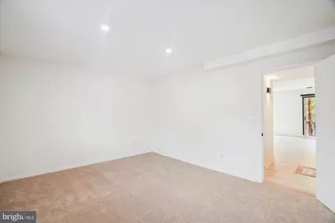 3382 Hewitt Ave #201, Silver Spring, MD 20906 photo 11