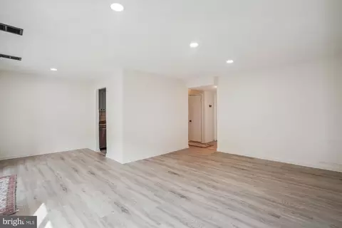 3382 Hewitt Ave #201, Silver Spring, MD 20906 photo 22