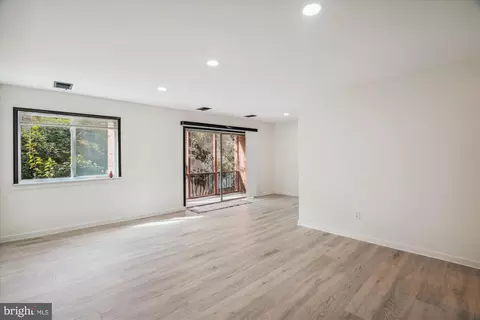 3382 Hewitt Ave #201, Silver Spring, MD 20906 photo 21