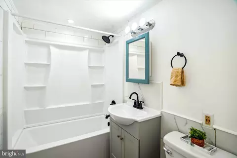 3382 Hewitt Ave #201, Silver Spring, MD 20906 photo 7