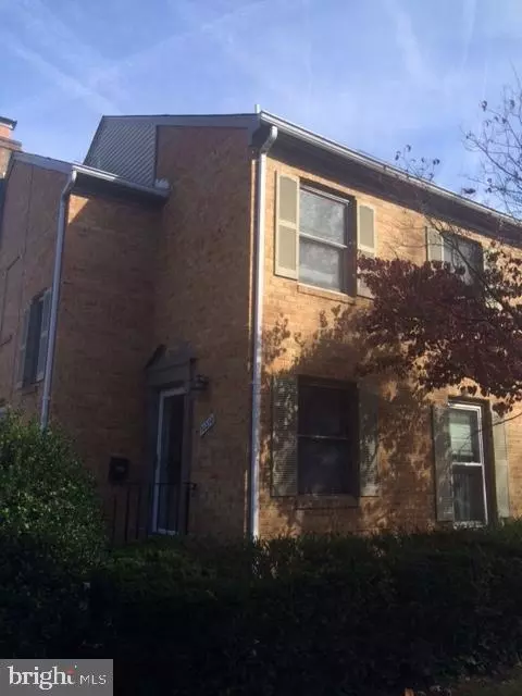 10250 Arizona Cir #1, Bethesda, MD 20817