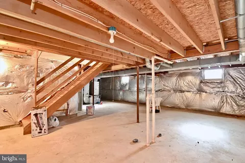 2 Memory Ct, Silver Spring, MD 20904 photo 44