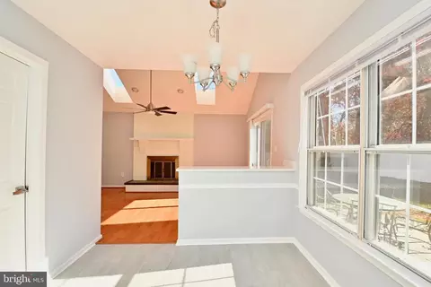 2 Memory Ct, Silver Spring, MD 20904 photo 18