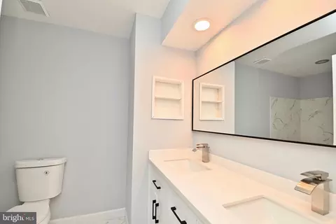 2 Memory Ct, Silver Spring, MD 20904 photo 41