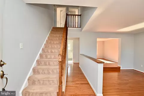 2 Memory Ct, Silver Spring, MD 20904 photo 5
