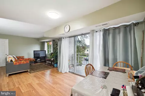 3800 Bel Pre Rd #3800-6, Silver Spring, MD 20906 photo 5