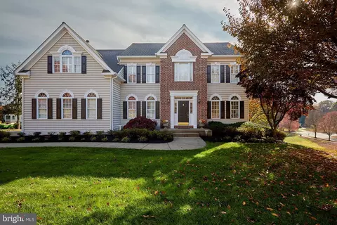 9008 Kimblehunt Dr, Gaithersburg, MD 20882