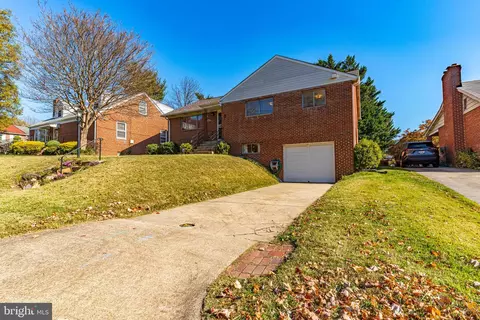 9003 Glenville Rd, Silver Spring, MD 20901 photo 2