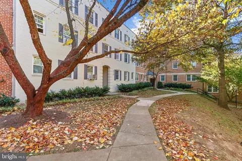 2210 Colston Dr #201, Silver Spring, MD 20910 photo 5