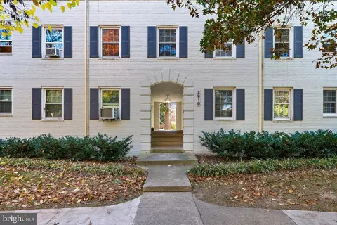 2210 Colston Dr #201, Silver Spring, MD 20910 photo 2
