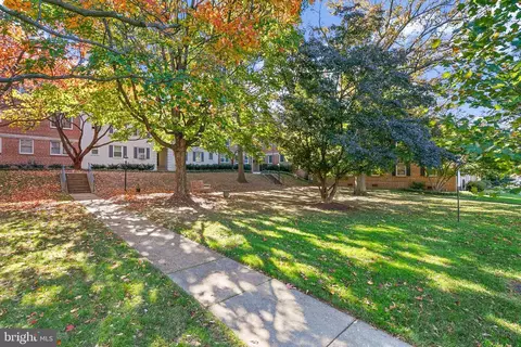 2210 Colston Dr #201, Silver Spring, MD 20910 photo 3