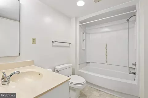 15115 Interlachen Dr #3-724, Silver Spring, MD 20906 photo 22